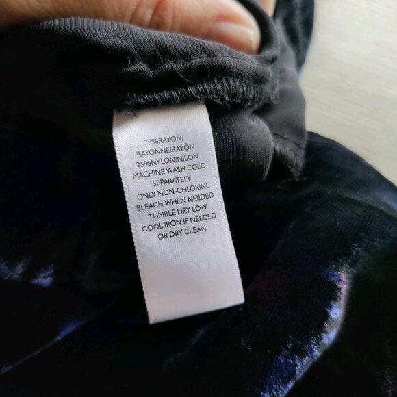 LOFT Slim Paisley Floral Print Dark Navy Blue Velvet Pants - Sz 6 - Picture 4 of 12